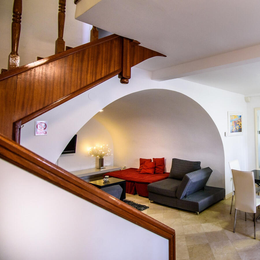 APARTMENT LUAN